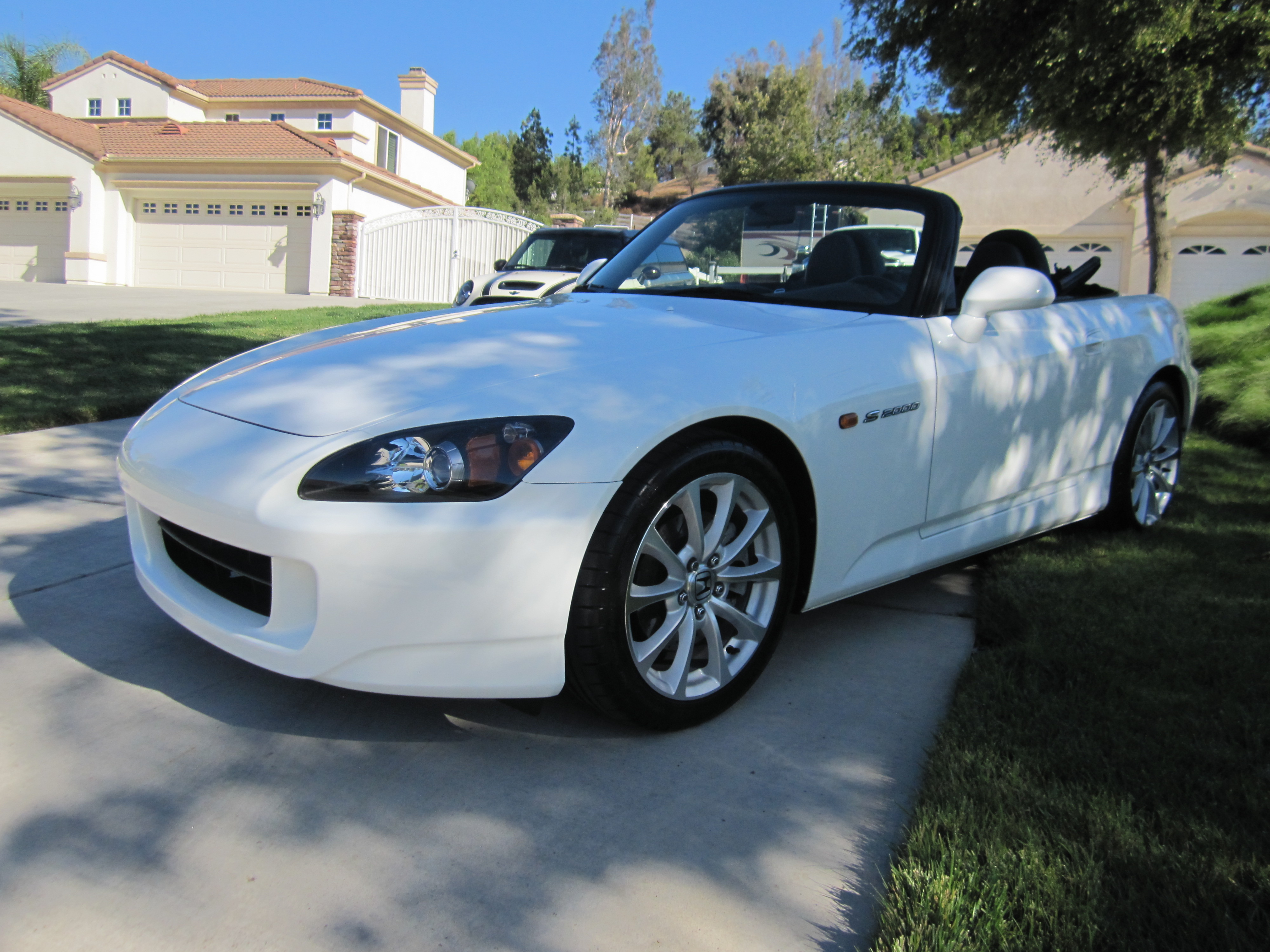 So Ca Outstanding 2007 S2000 Ap2 White With Red Black