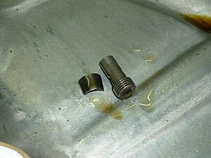 Help&#33;  Serious engine problem, TCT / oil check valve bolt?-g5pnqdj.jpg