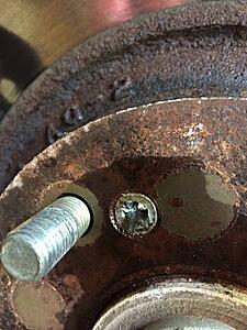 Rear brake caliper, disc and line refresh-2unqavx.jpg