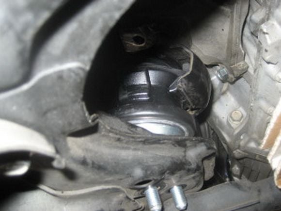 DIY Removal and Installation of Passenger's Motor Mount