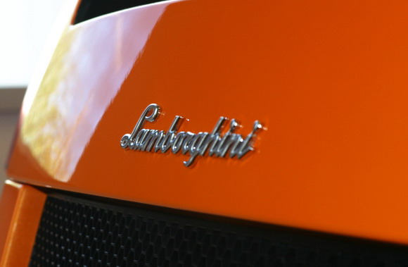 Lambo_Badge Limping with the Bulls