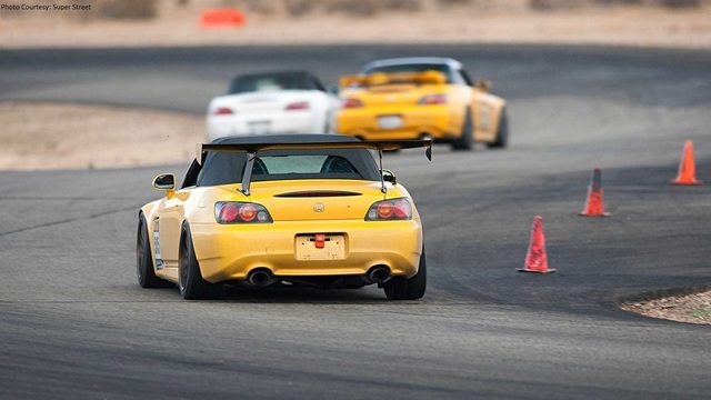 Daily Slideshow: VTEC Club Starts the Year Off Right with a Track Day