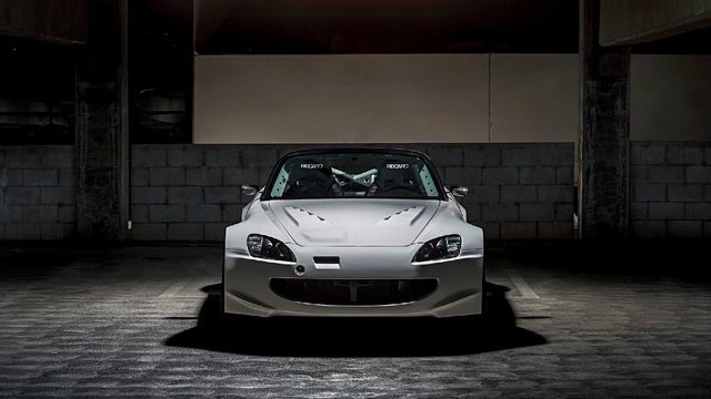 Daily Slideshow: Grinning Like a Cheshire Cat – Rywire S2000