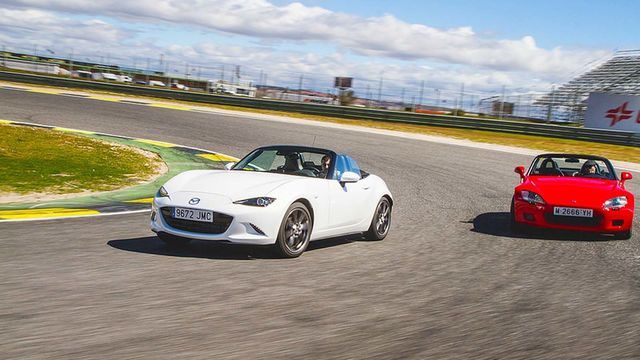 Daily Slideshow: Is the S2000 Better than the Miata?