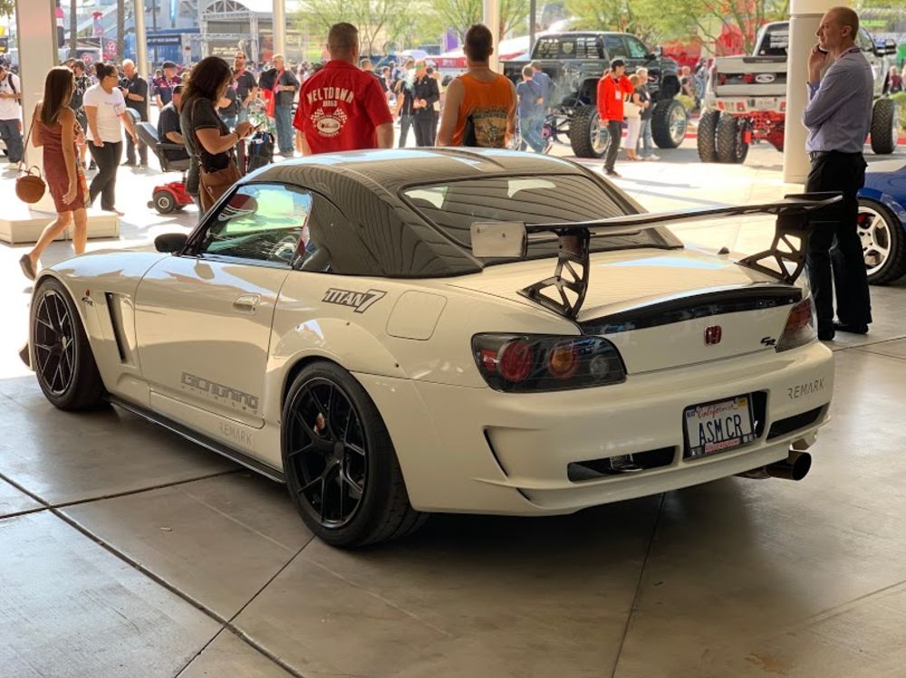 A fastback style Honda S2000 not gonna lie i think it looks