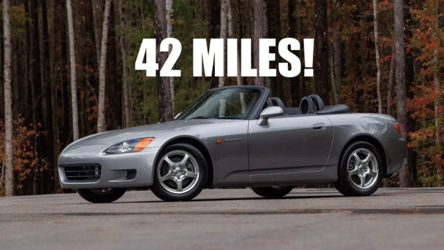 Undriven Honda S2000 Sells For Surprising Amount at Auction